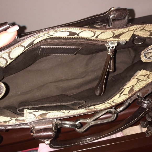 Coach Handbag - Picture 4 of 4